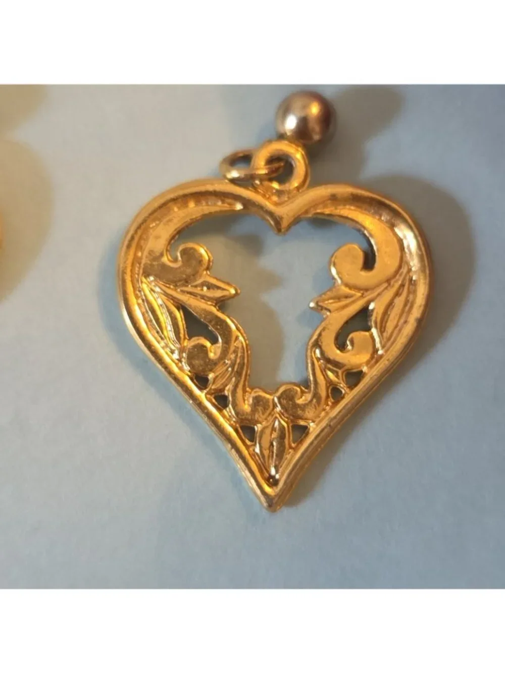 Heart Shaped Dangle Pierced Earrings Gold-Tone Scrollwork Costume Jewelry